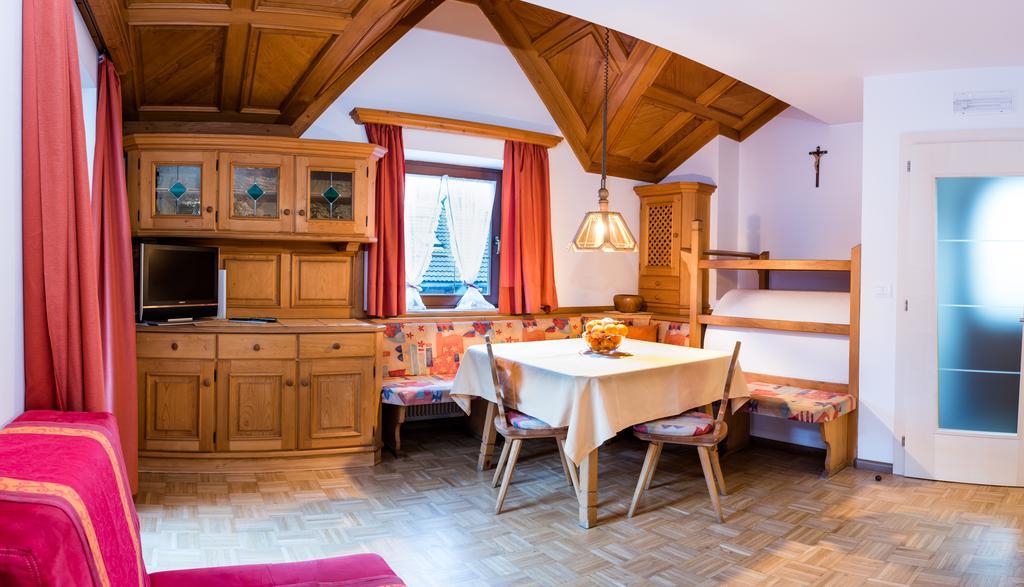 Apartments Elise Sëlva di Val Gardena Eksteriør billede